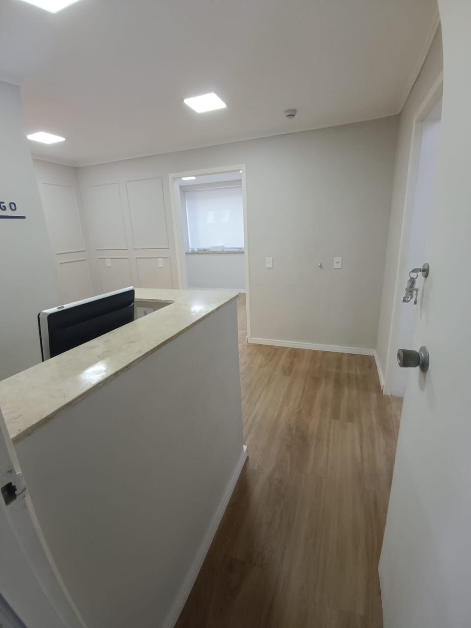 Consultório e 2 banheiros à Venda, 75 m² por R$ 600.000