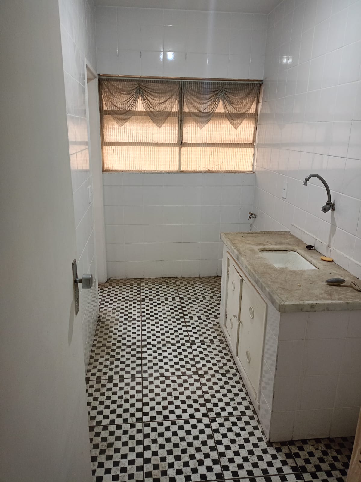 Apartamento com 2 Quartos e 2 banheiros à Venda, 52 m² por R$ 350.000