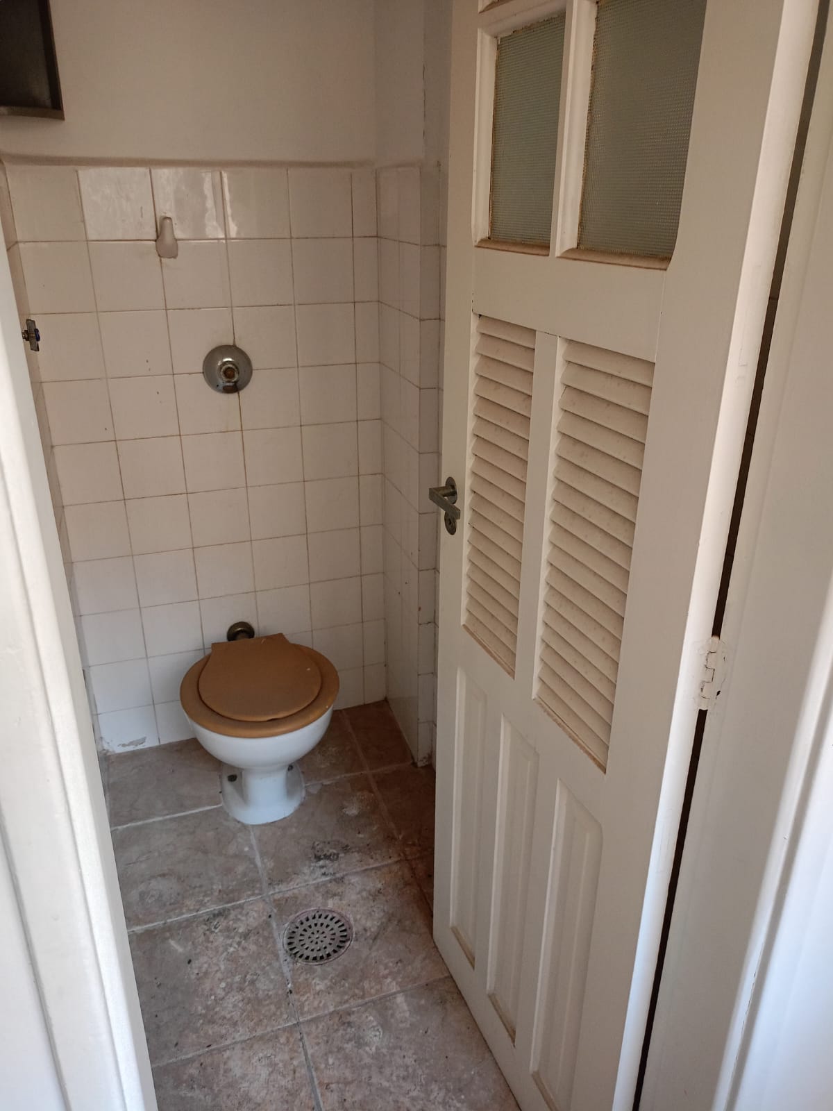 Apartamento com 2 Quartos e 2 banheiros à Venda, 52 m² por R$ 350.000
